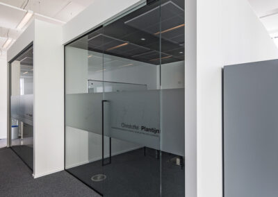 Artico Interieur - Kantoren ZF Windpower Berchem Kantoorinrichting